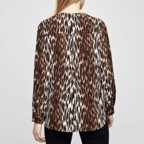 L'AGENCE Kyla Silk Leopard Print Faux Wrap Blouse Sz XS - Picture 4 of 11